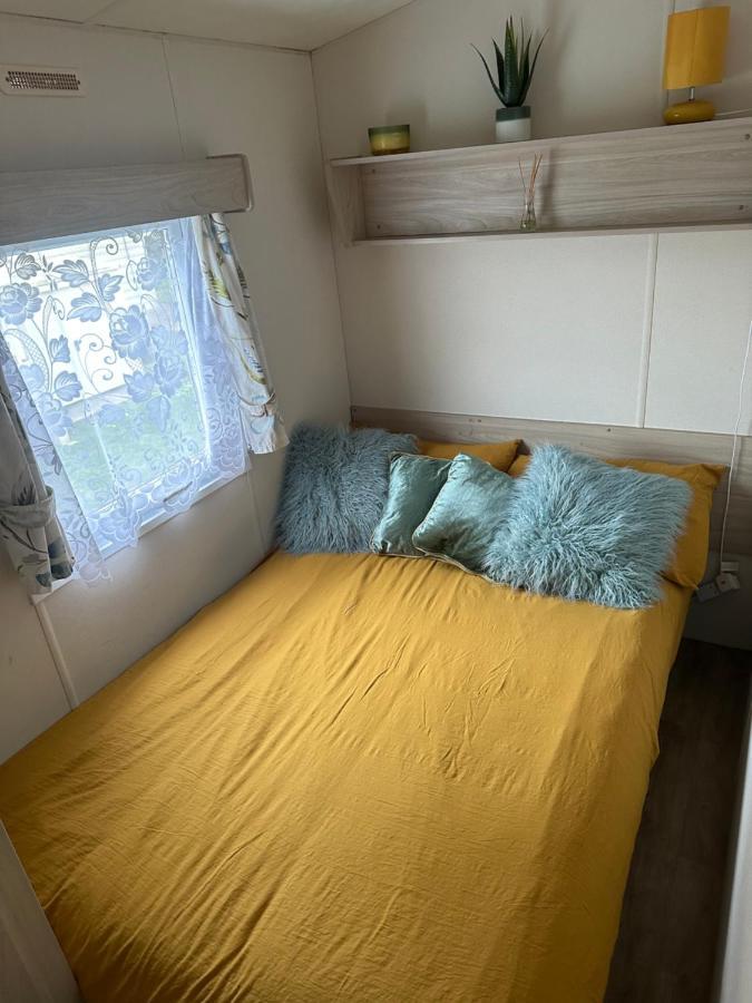 Saint Osyth Angie'S Caravan At Seawick酒店 外观 照片