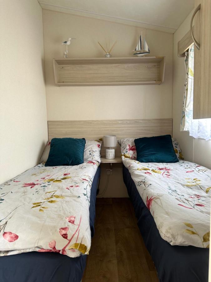 Saint Osyth Angie'S Caravan At Seawick酒店 外观 照片