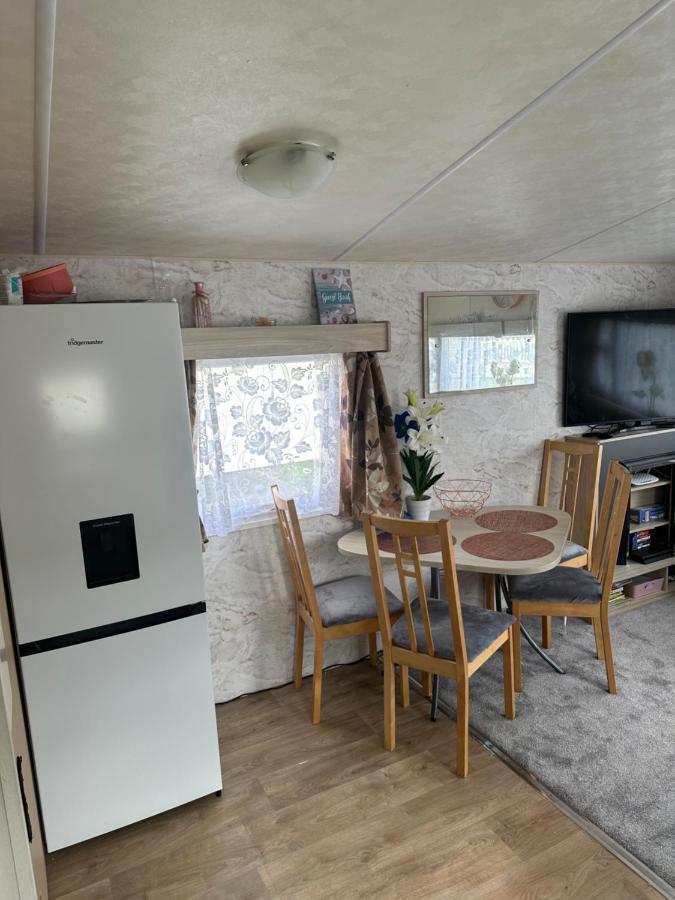 Saint Osyth Angie'S Caravan At Seawick酒店 外观 照片